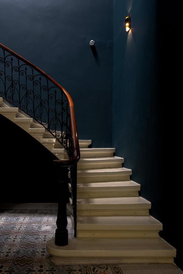Mulberry Suites Валетта Экстерьер фото
