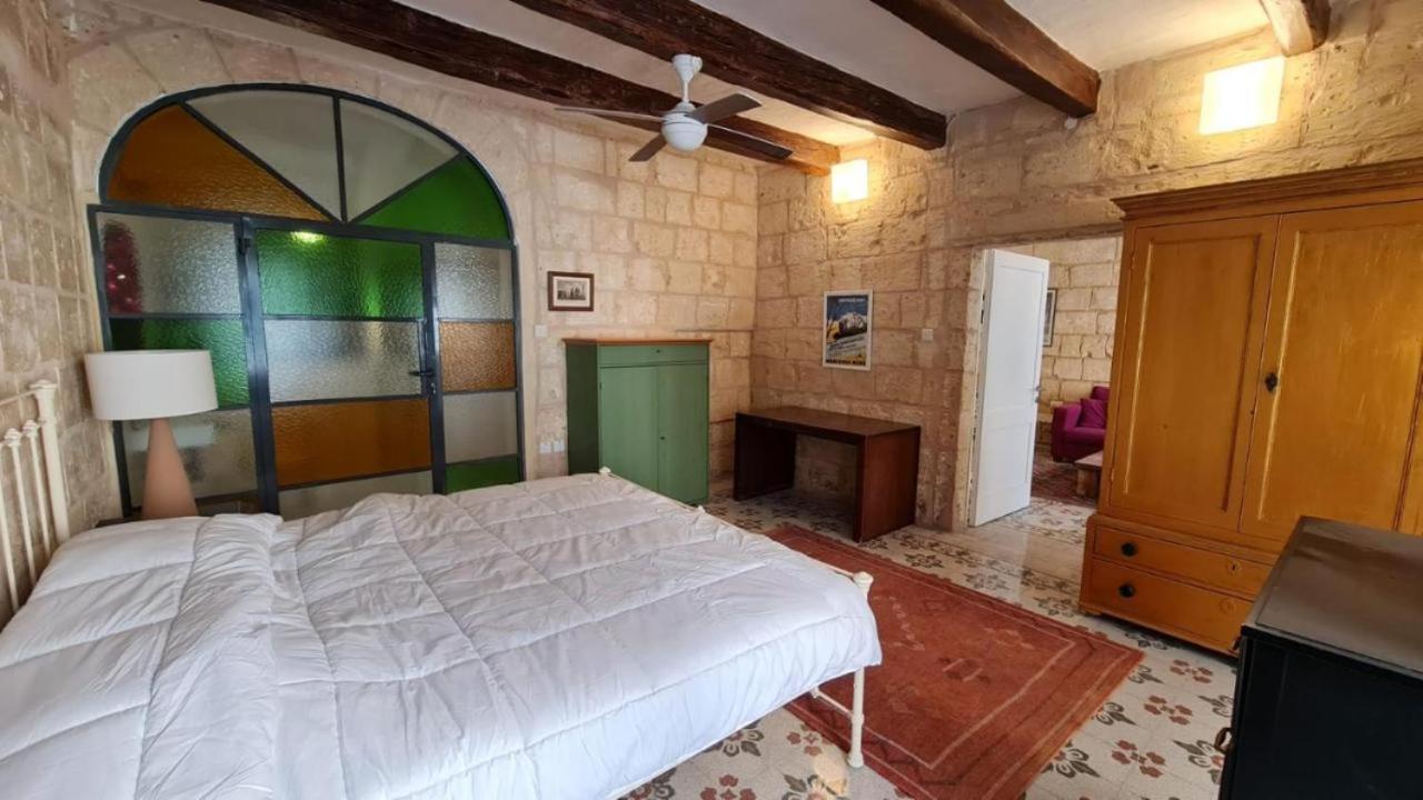 Mulberry Suites Валетта Экстерьер фото