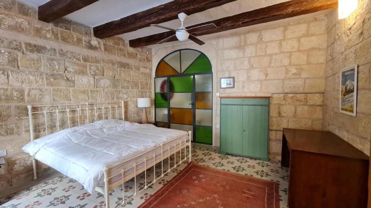 Mulberry Suites Валетта Экстерьер фото